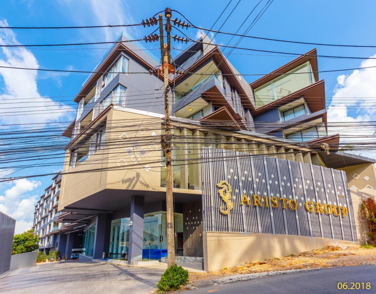 The Aristo Beach By Holy Cow 212 Phuket Exterior foto